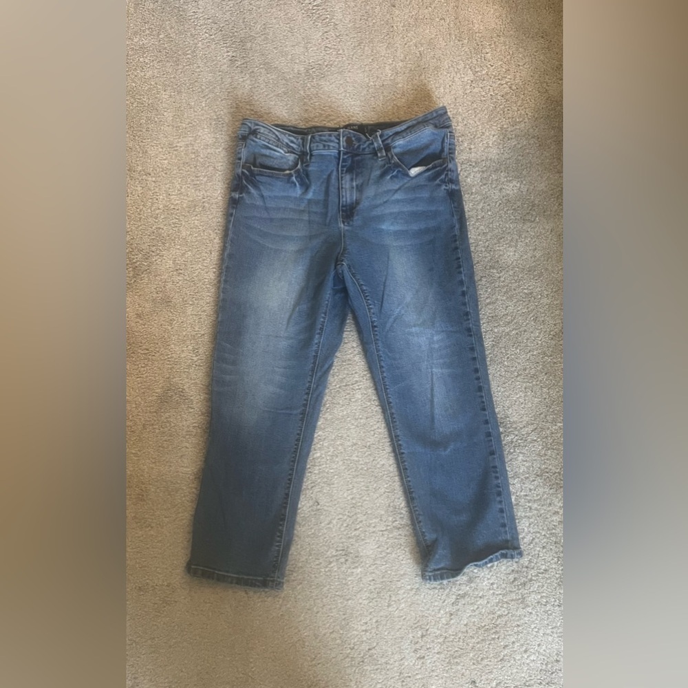 Women’s Blue Jeans - Picture 2 of 6